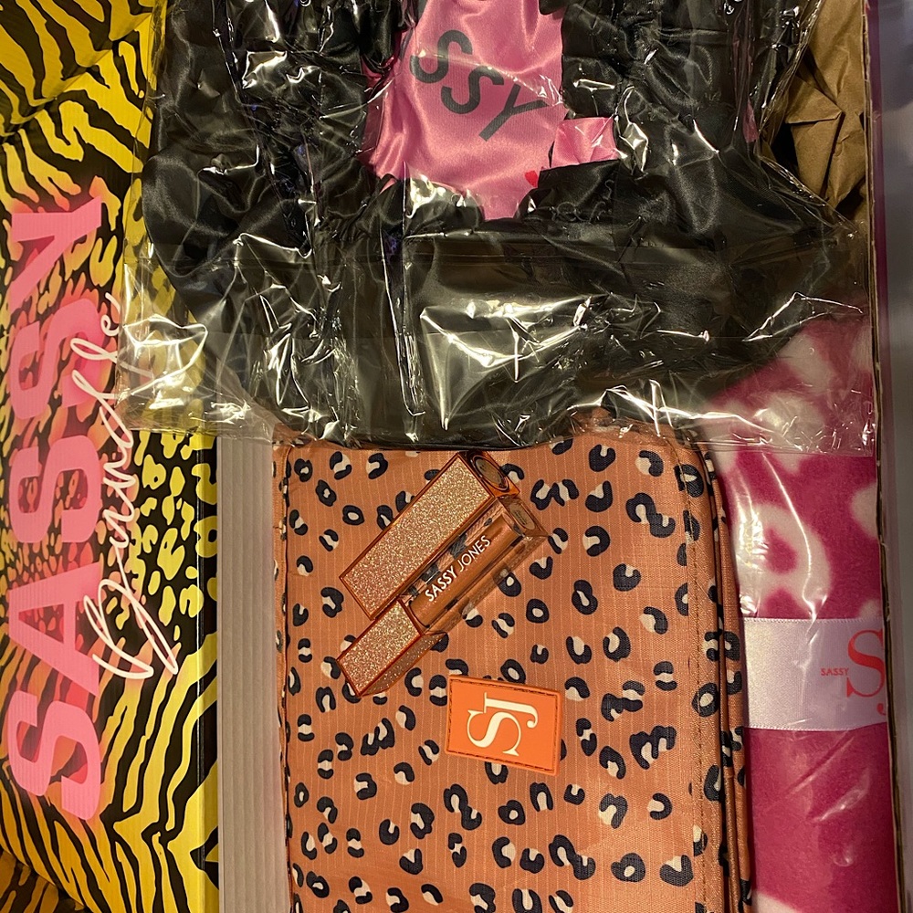 SASSY JONES BUNDLE DEAL!